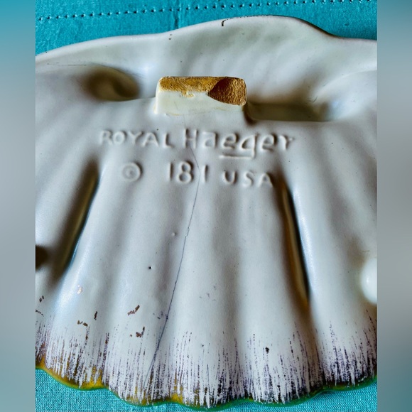 “ROYAL HAEGER” VINTAGE ASHTRAY - Picture 2 of 5